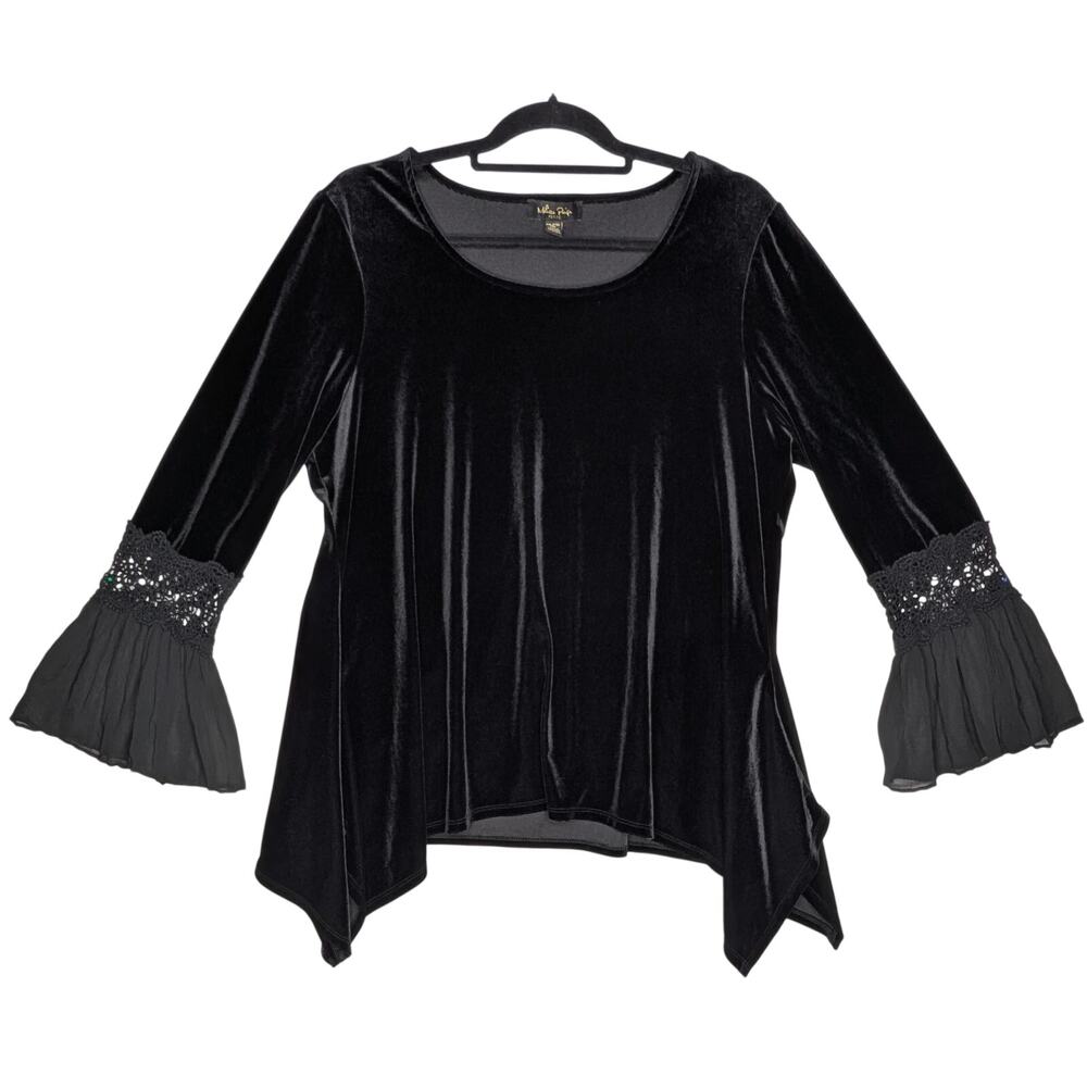 Melissa Paige Women PXL Black Velvet Bell Sleeve Crochet Sharkbite Hem Witchy